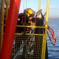 SBM Anchor Block Cleaning by Mix Gas Diving to 63 m - Algeciràs (2008)